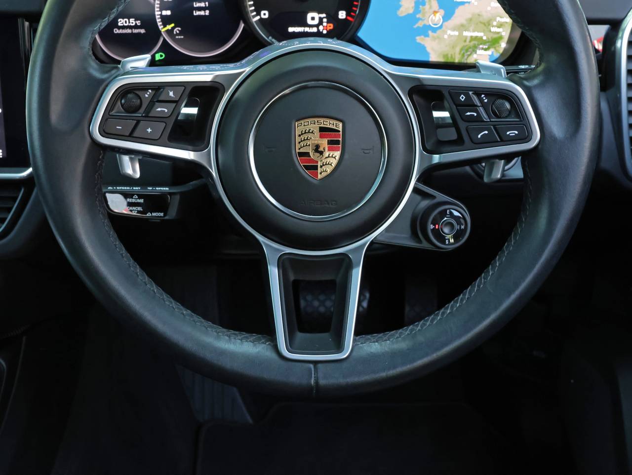Cayenne V6 (101) image 19