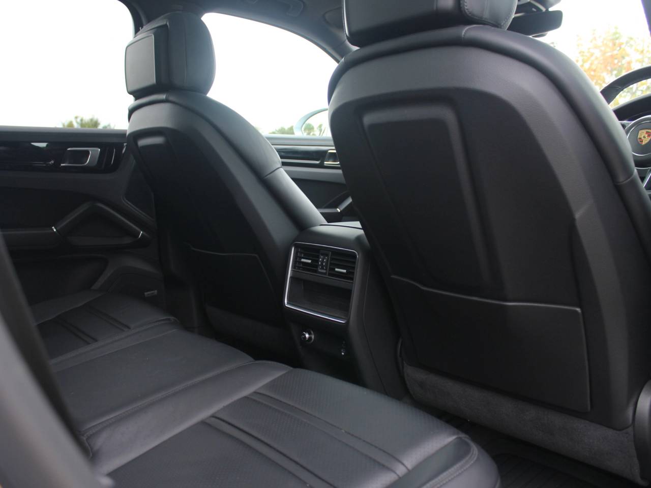 Cayenne V6 S TIPTRONIC (4) image 36