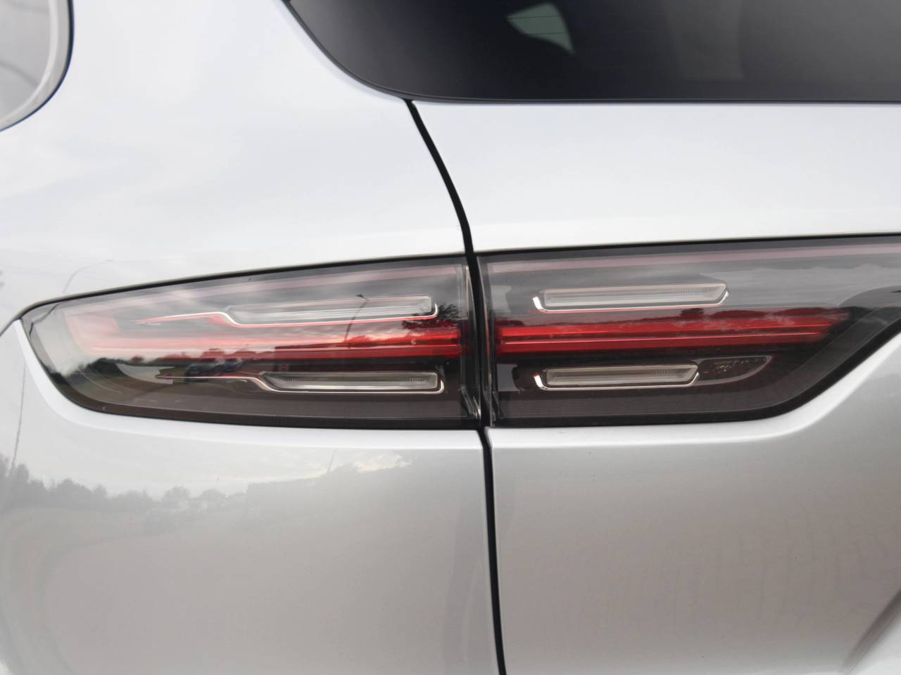 Cayenne V6 S TIPTRONIC (4) image 21