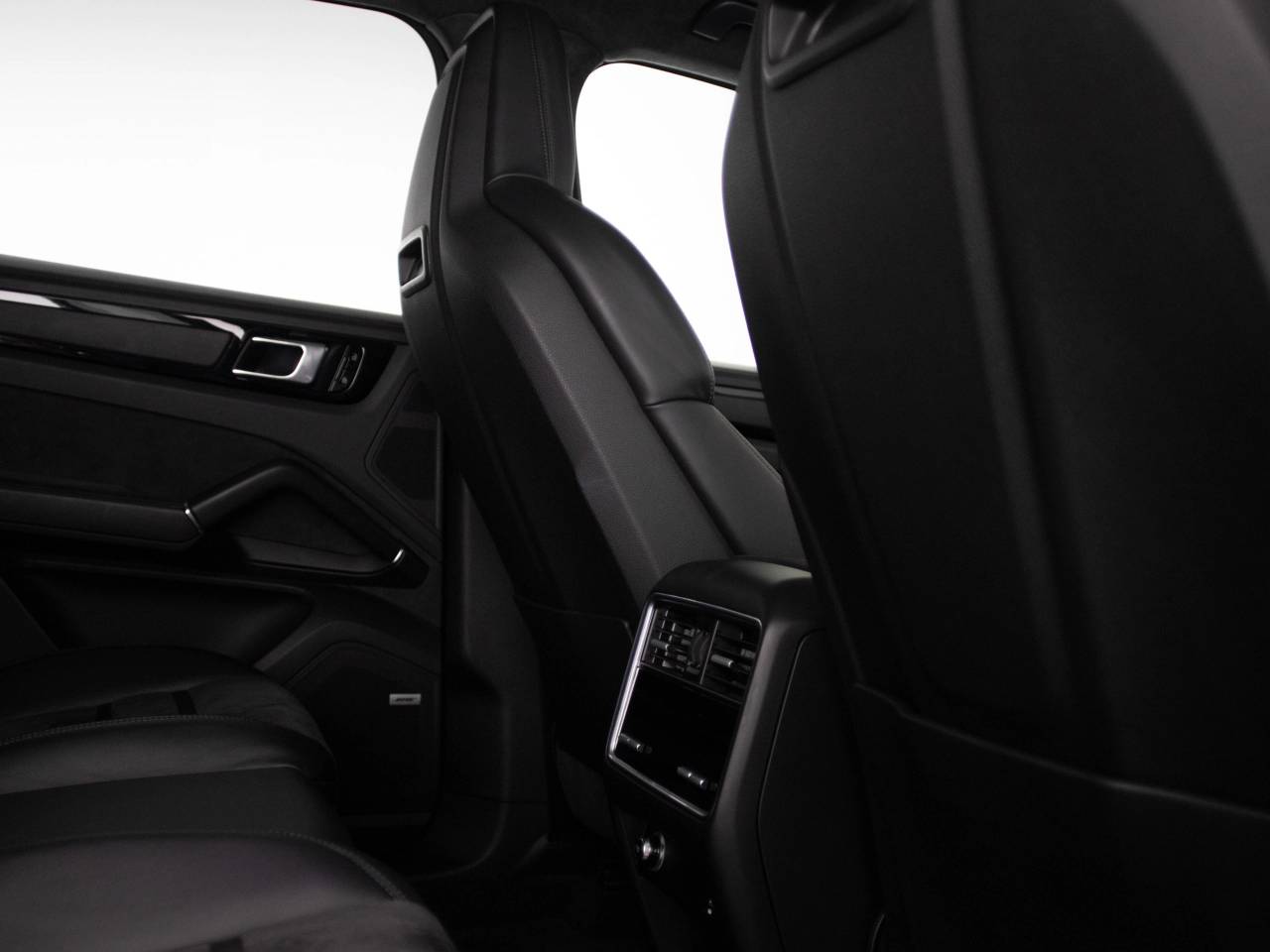 Cayenne GTS TIPTRONIC (8) image 42