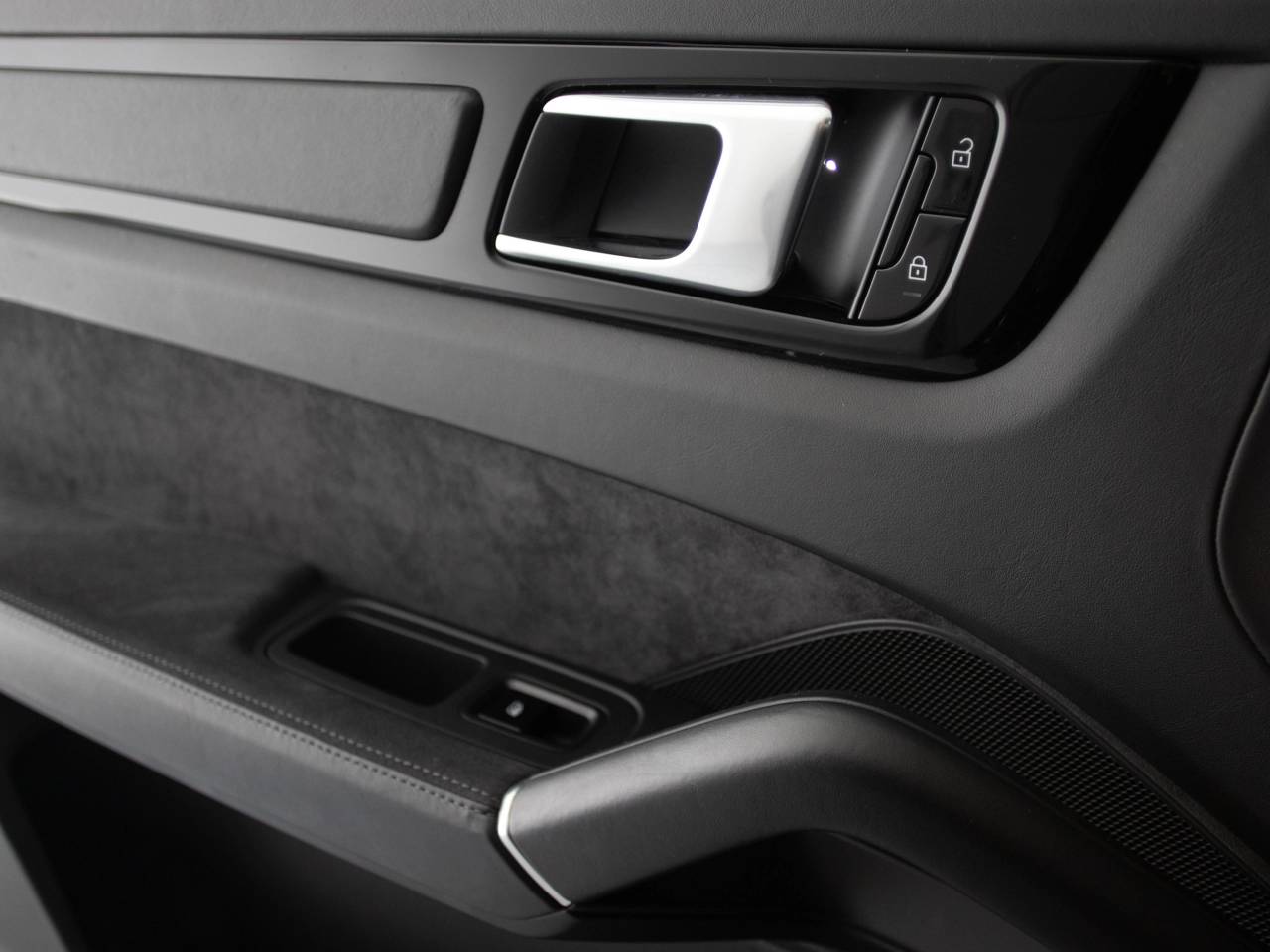 Cayenne GTS TIPTRONIC (8) image 31