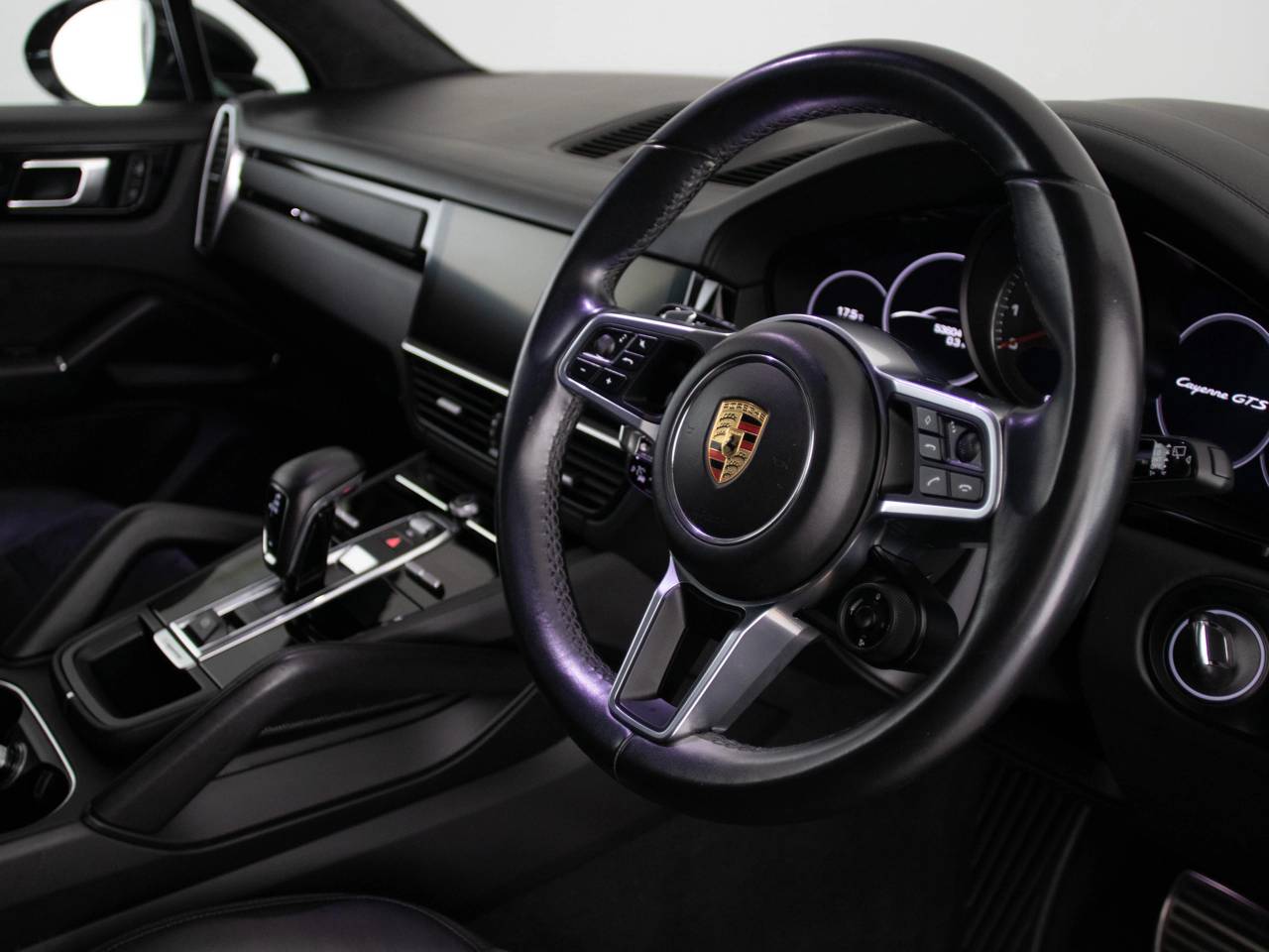 Cayenne GTS TIPTRONIC (8) image 49