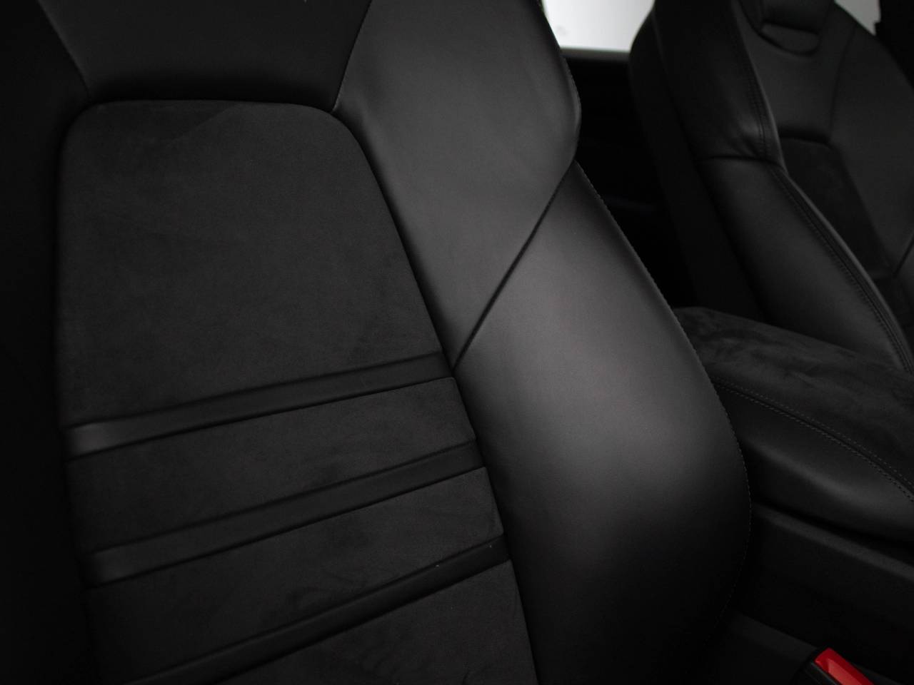 Cayenne GTS TIPTRONIC (8) image 37