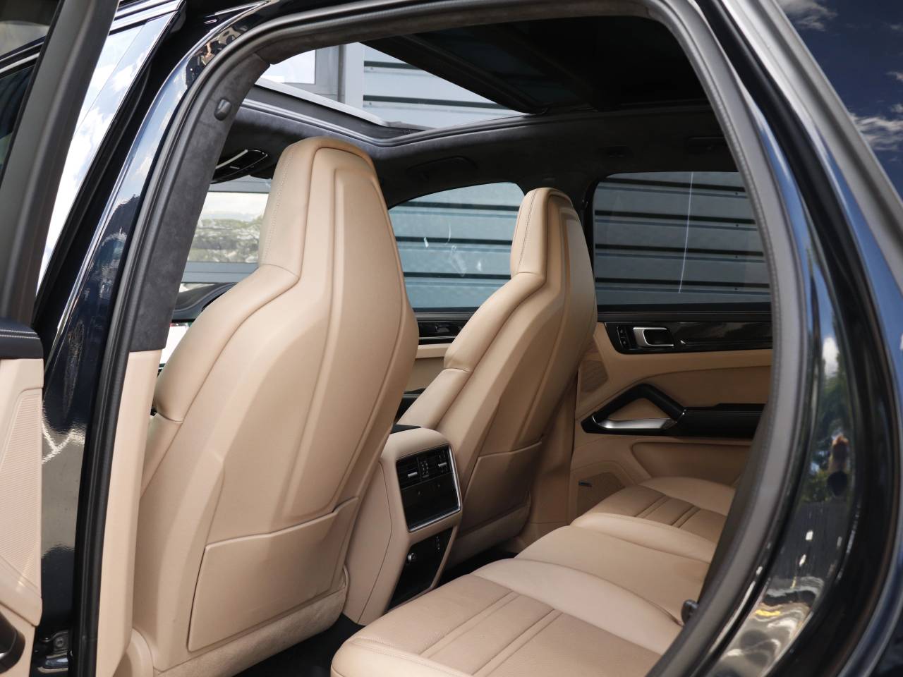 Cayenne TURBO S (8) image 29