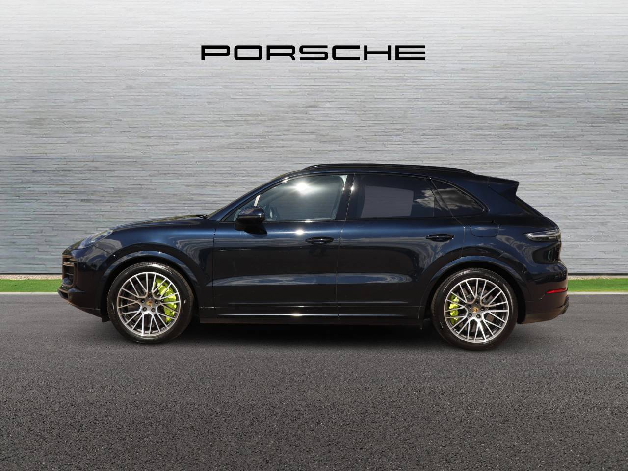 Cayenne TURBO S (8) image 08