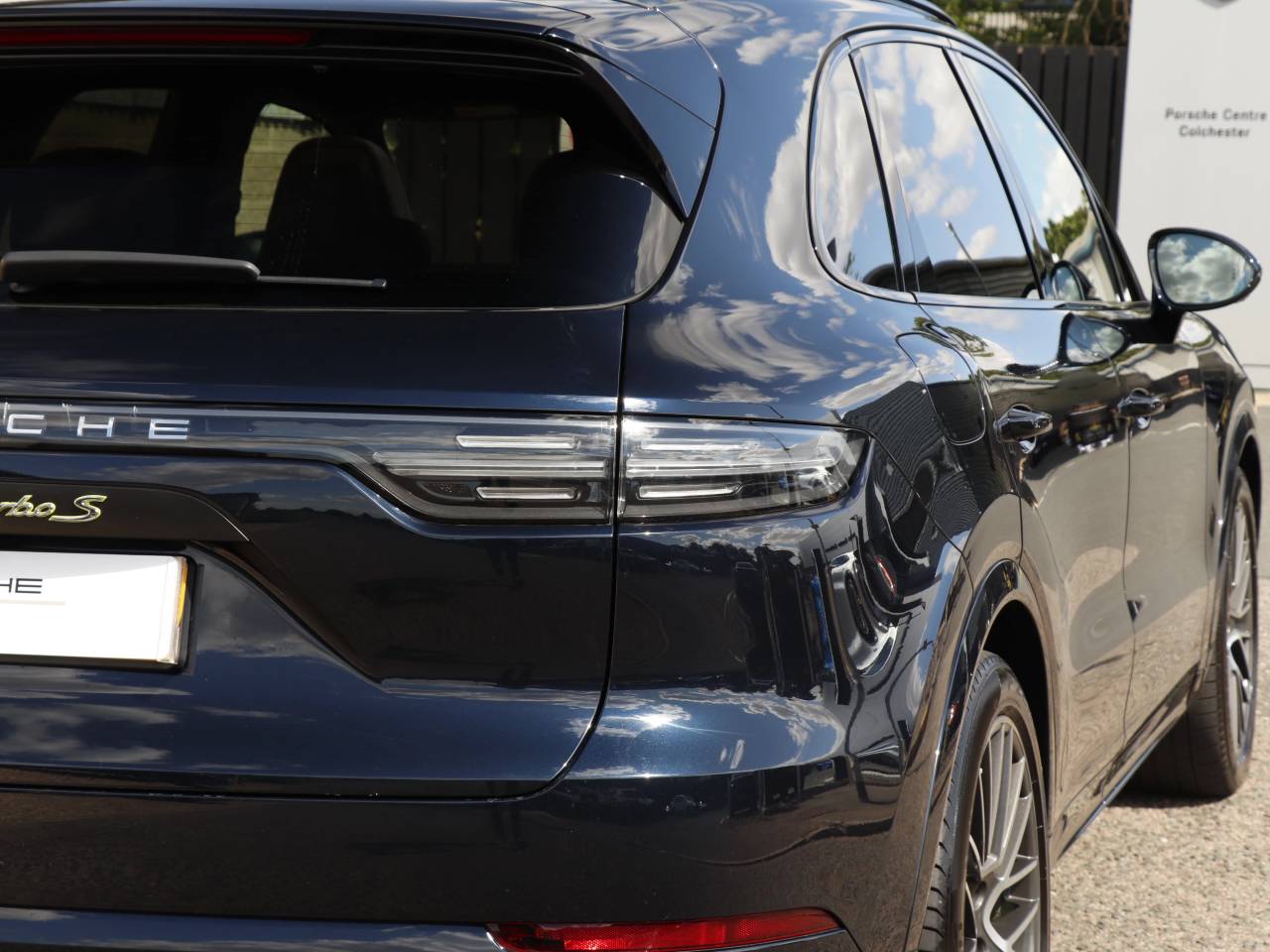 Cayenne TURBO S (8) image 33