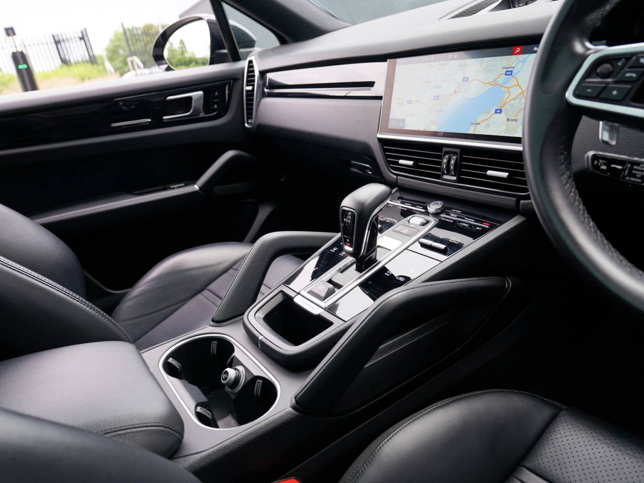 Cayenne V6 TIPTRONIC (82) image 27