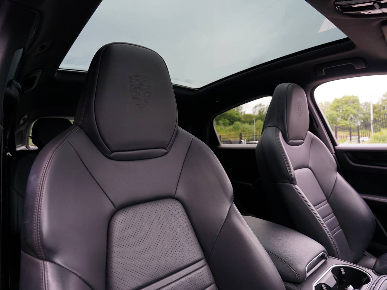 Cayenne V6 TIPTRONIC (82) image 14