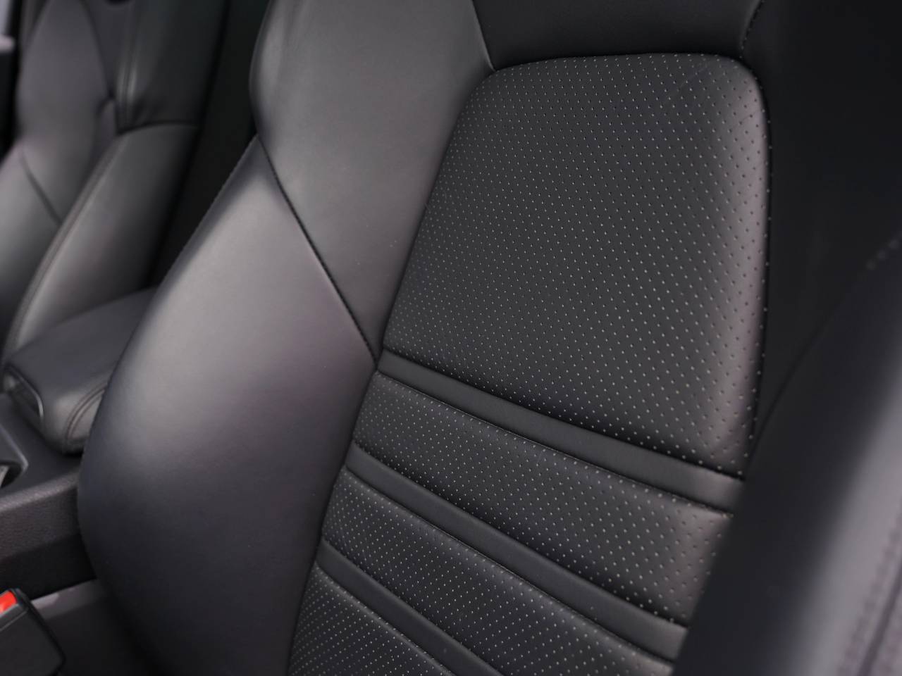 Cayenne V6 TIPTRONIC (82) image 12