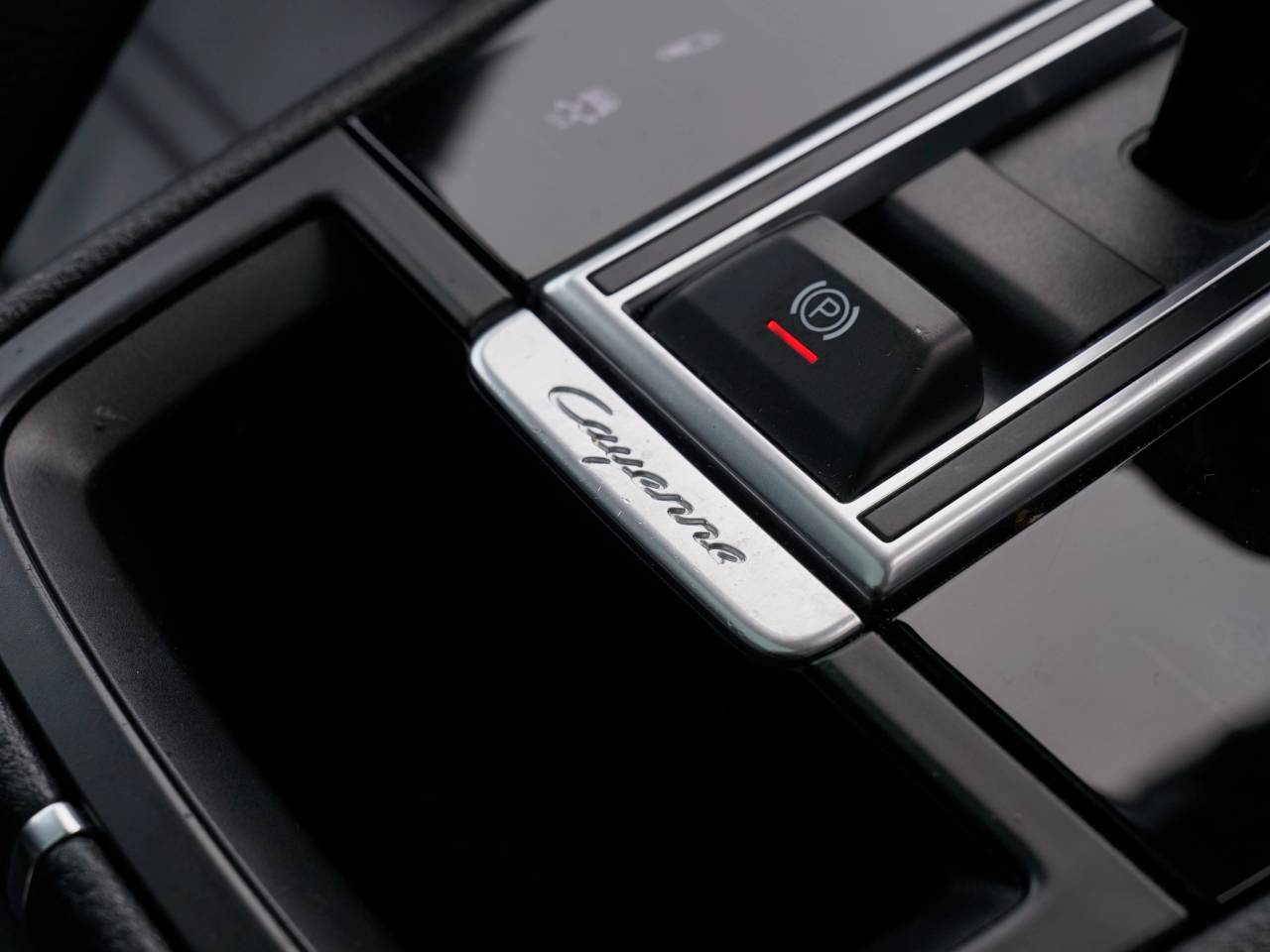 Cayenne V6 TIPTRONIC (82) image 30