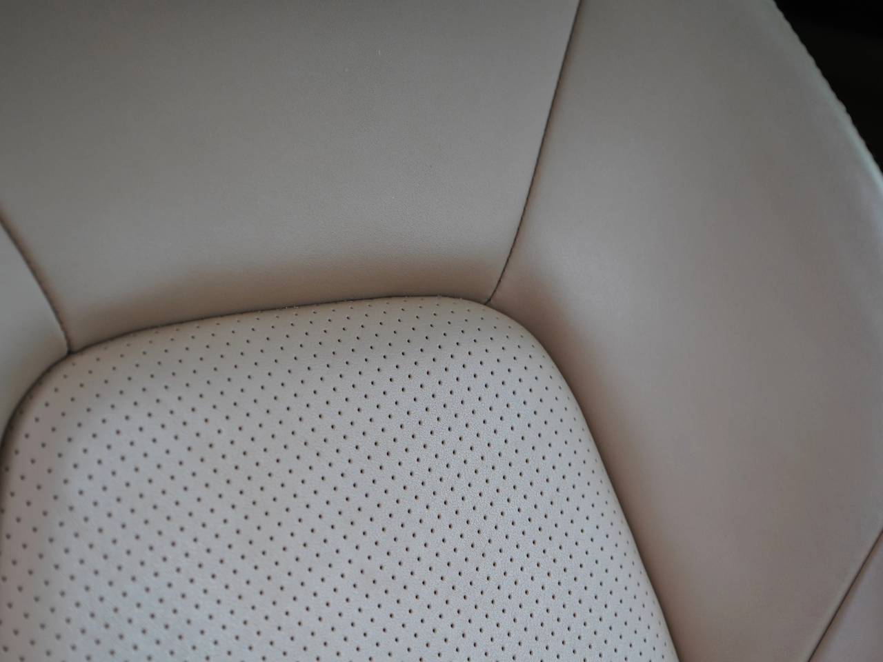 Cayenne V6 TIPTRONIC (12) image 32