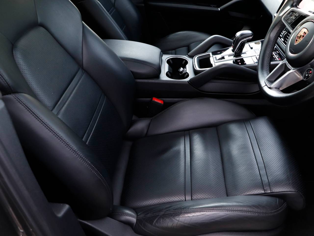Cayenne V6 (67) image 05