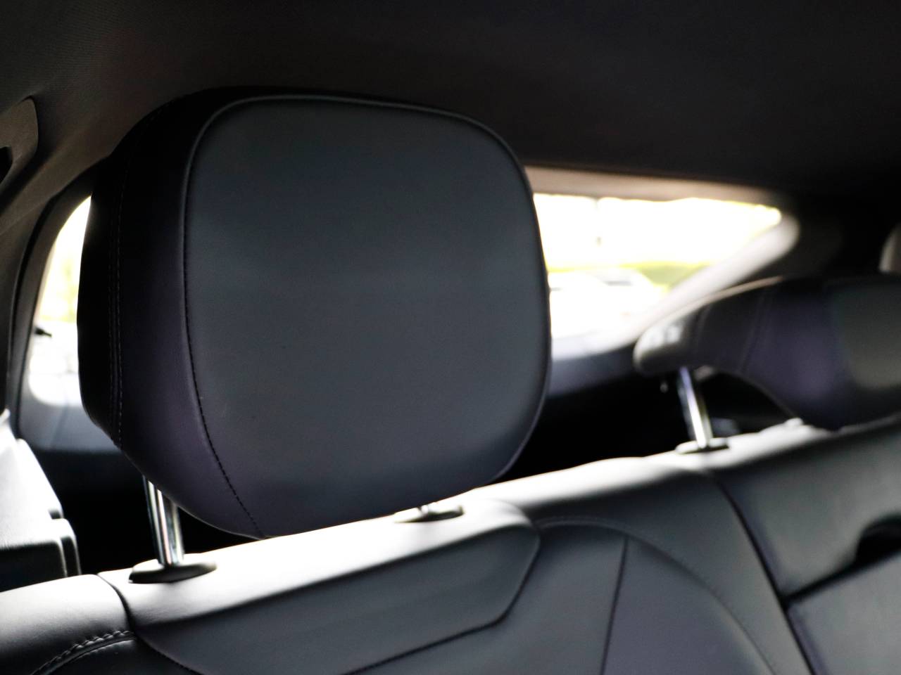 Cayenne V6 (67) image 26