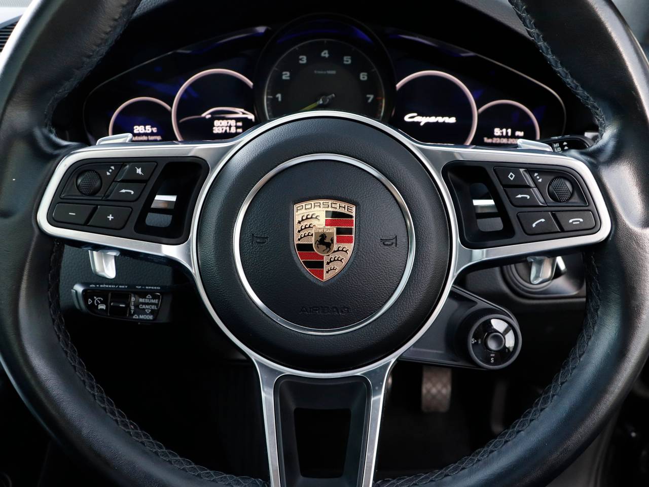 Cayenne V6 (67) image 15