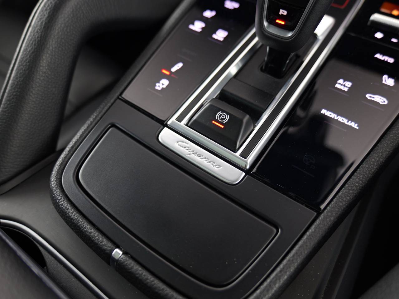 Cayenne V6 (27) image 23