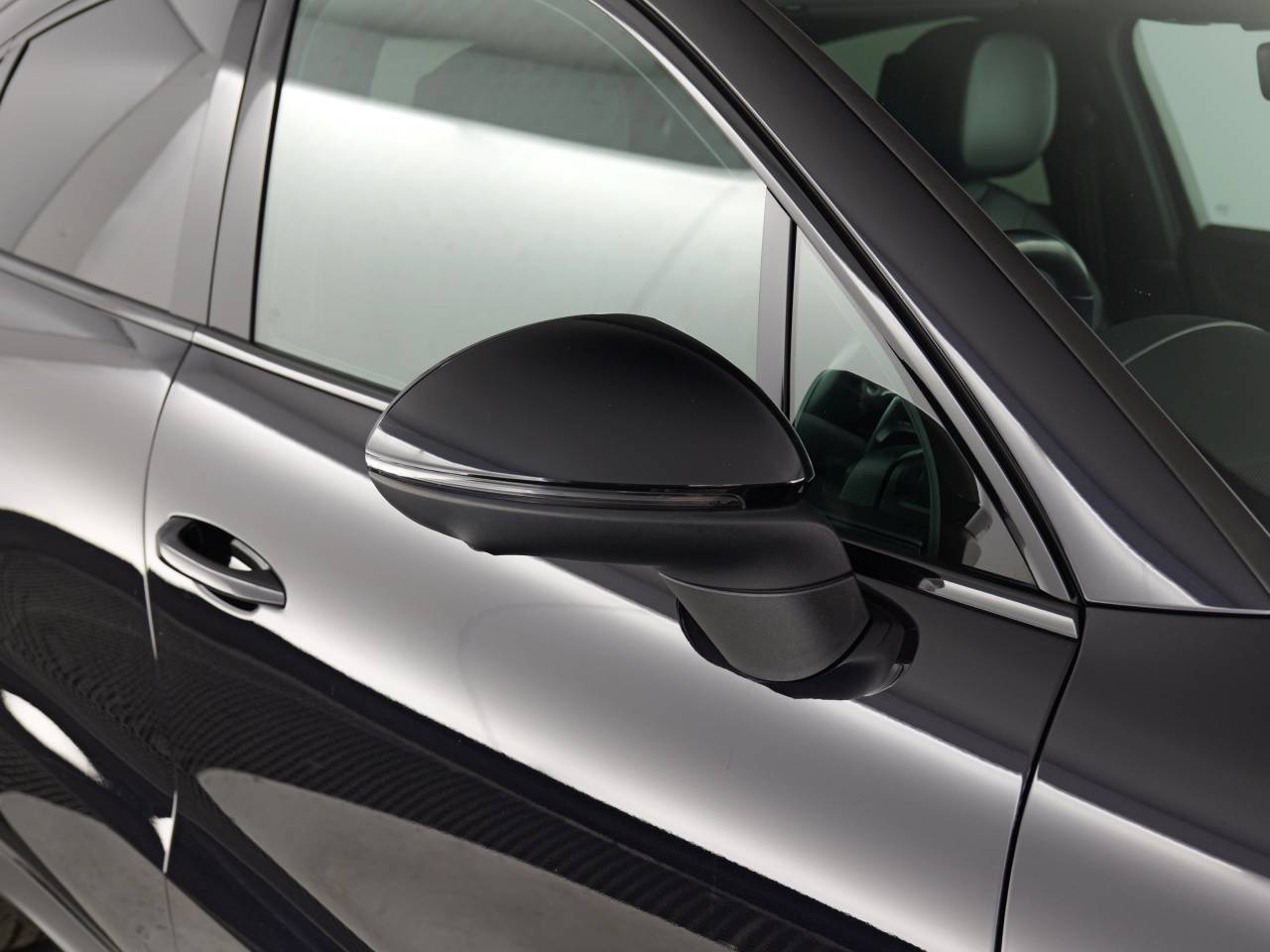 Cayenne V6 (27) image 14