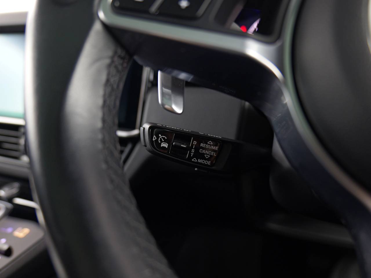 Cayenne V6 (27) image 28
