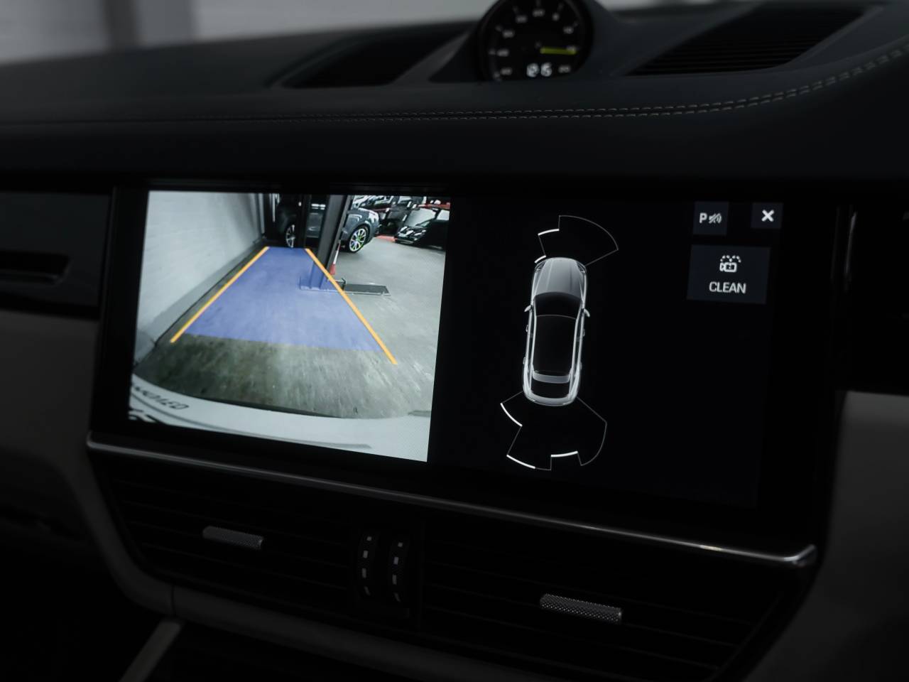 Cayenne V6 (13) image 44