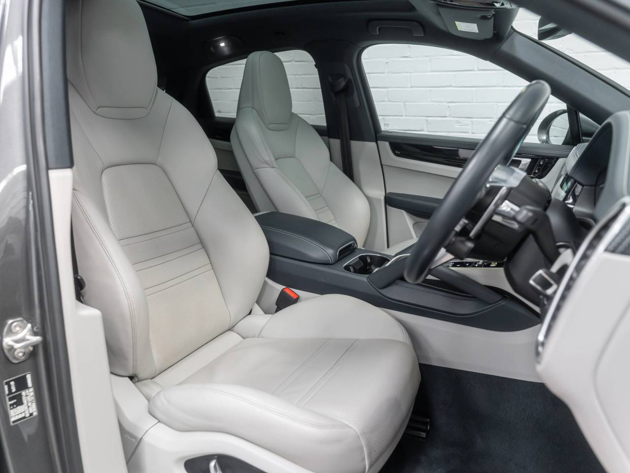 Cayenne V6 (13) image 08