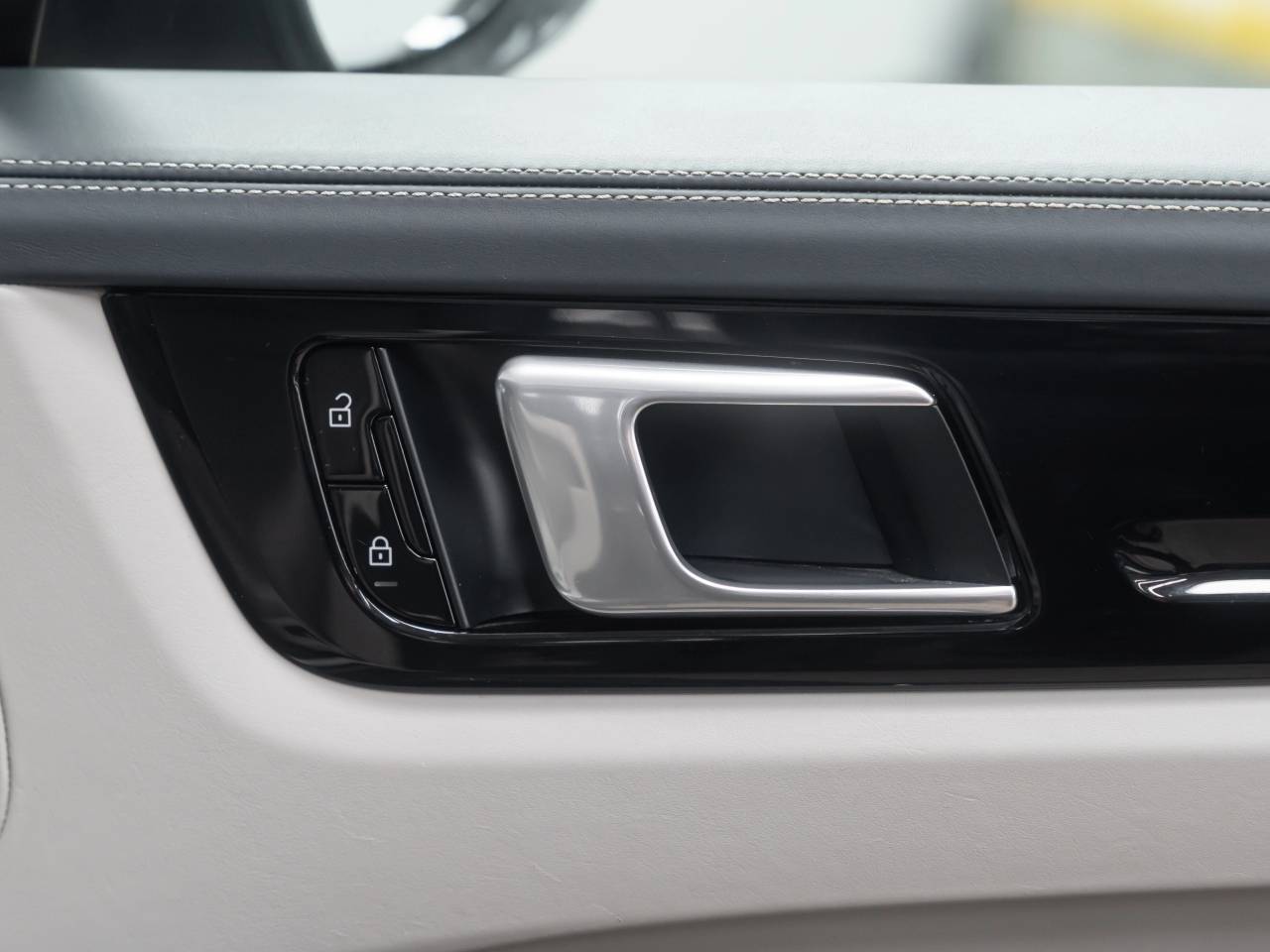 Cayenne V6 (13) image 23