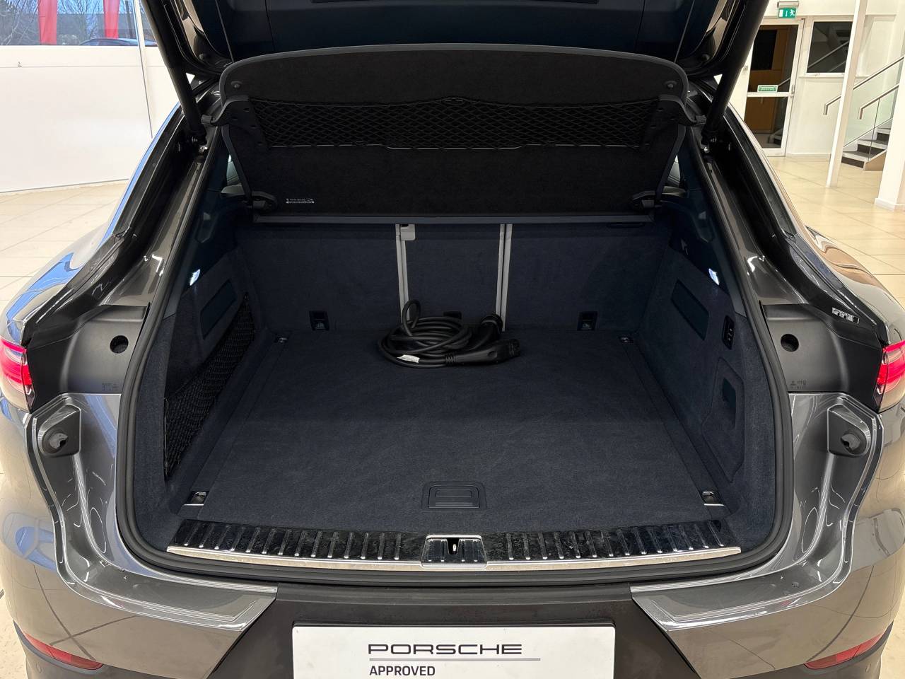 Cayenne V6 (12) image 46