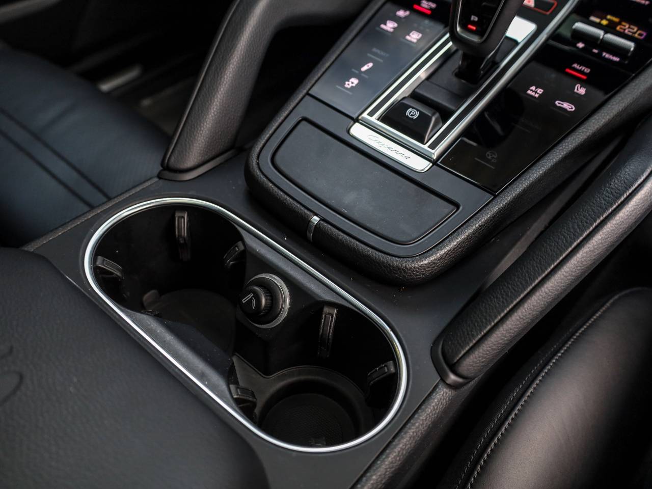 Cayenne V6 S TIPTRONIC (9) image 25