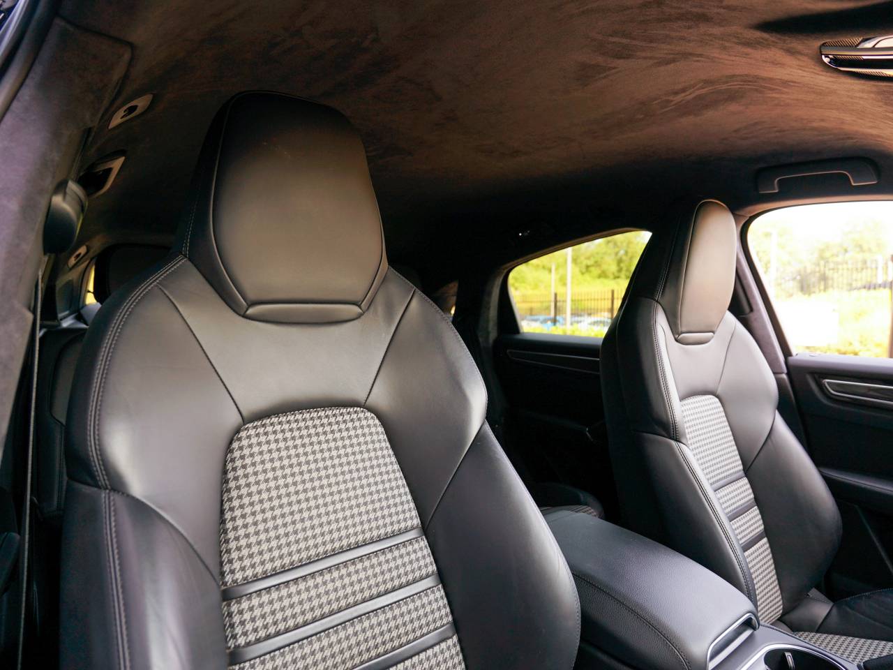 Cayenne V6 S TIPTRONIC (46) image 17