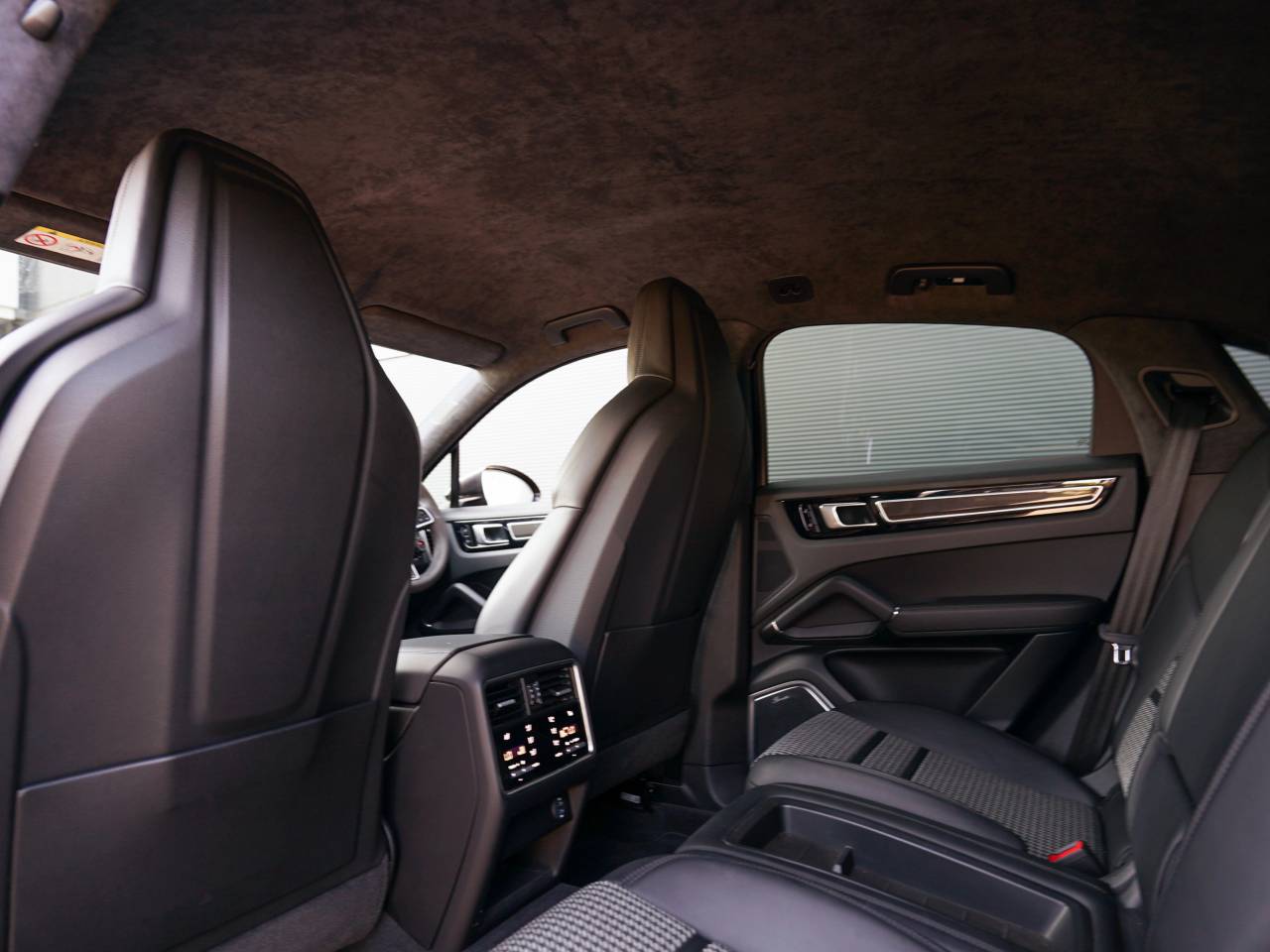 Cayenne V6 S TIPTRONIC (46) image 12