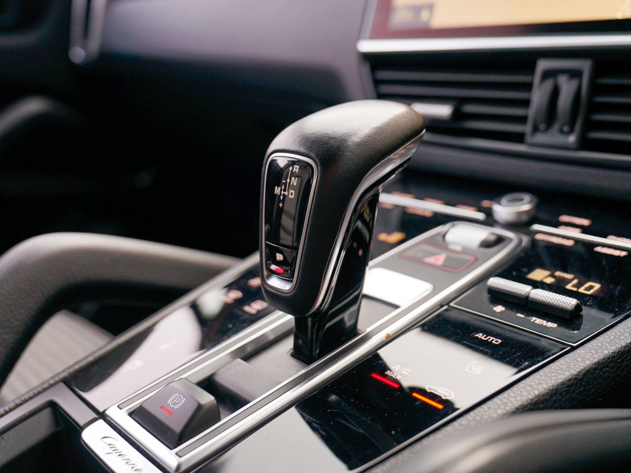 Cayenne V6 S TIPTRONIC (46) image 34
