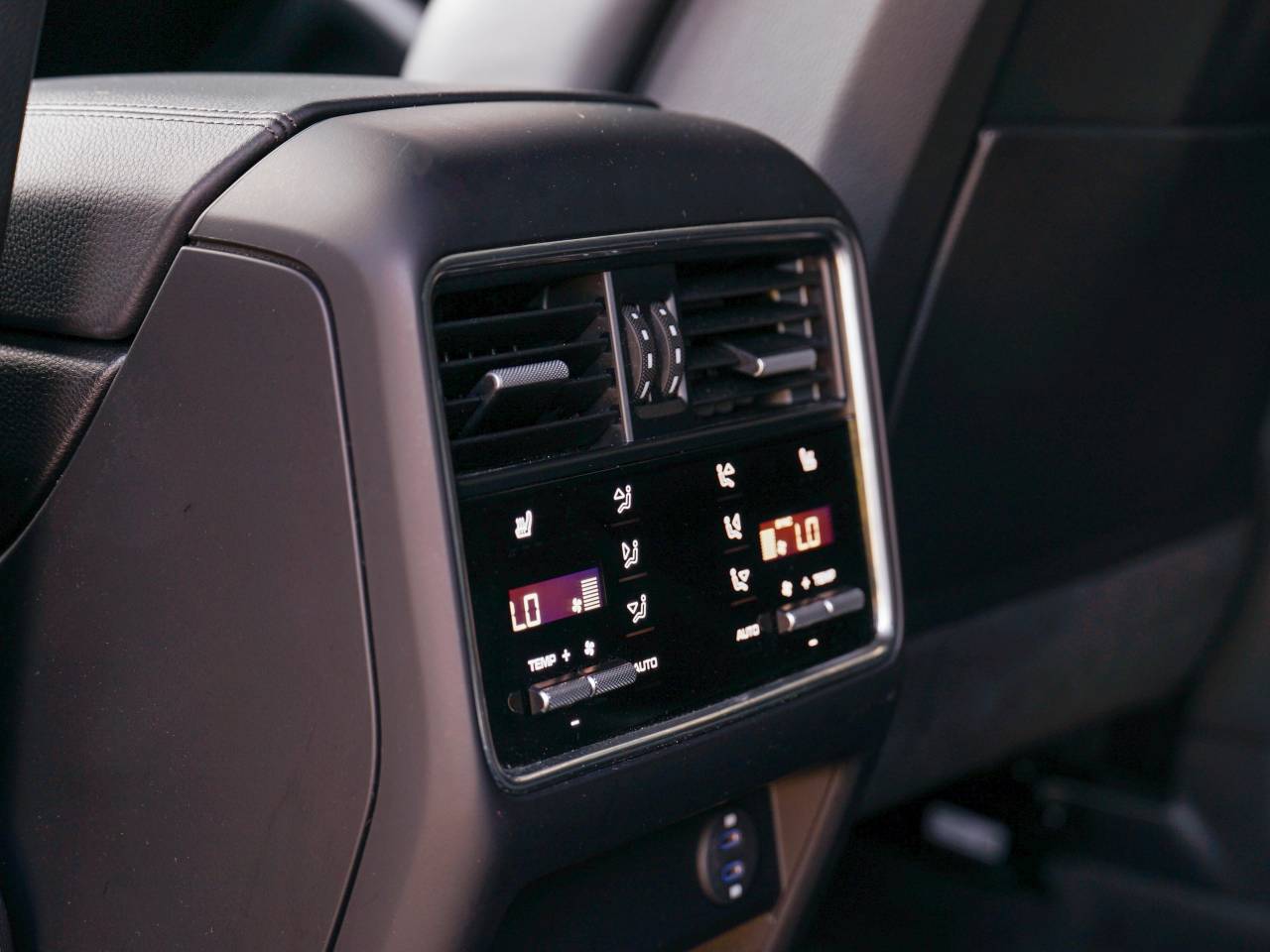 Cayenne V6 S TIPTRONIC (46) image 21