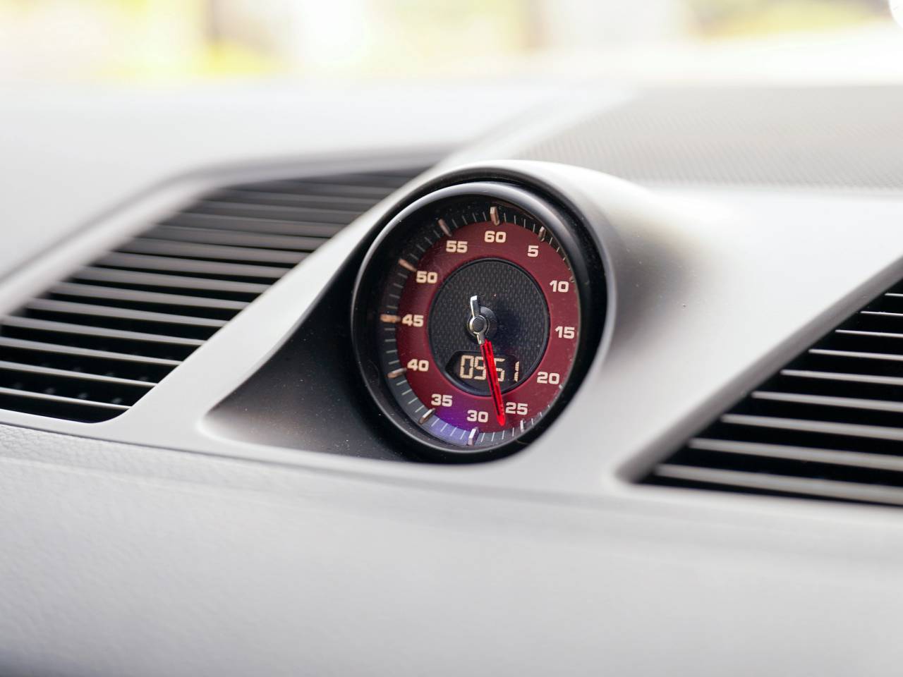 Cayenne V6 S TIPTRONIC (46) image 16