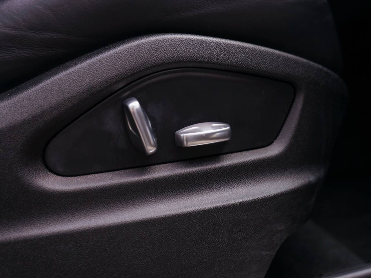 Cayenne V6 S TIPTRONIC (46) image 19