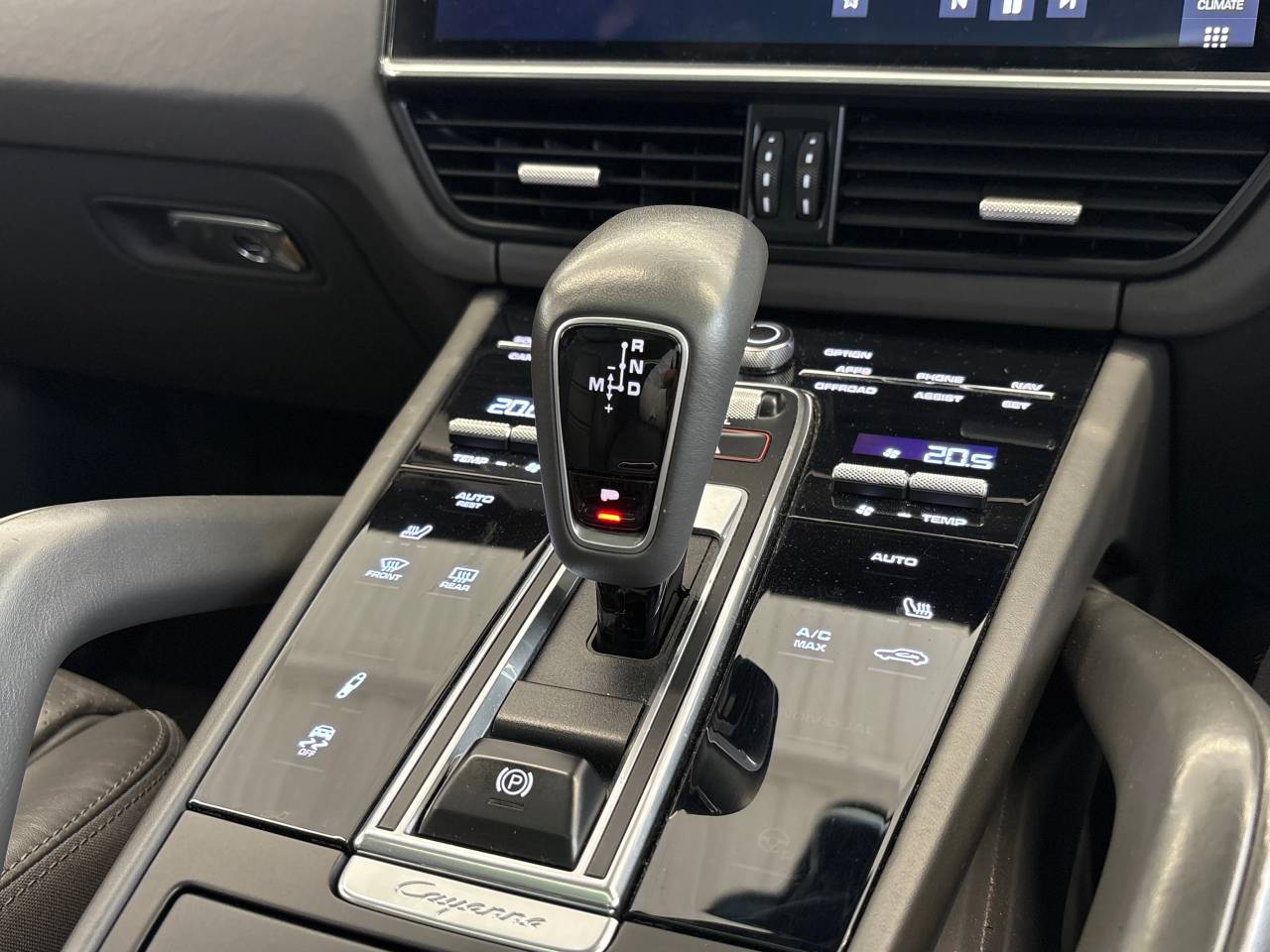 Cayenne V6 S TIPTRONIC (4) image 26