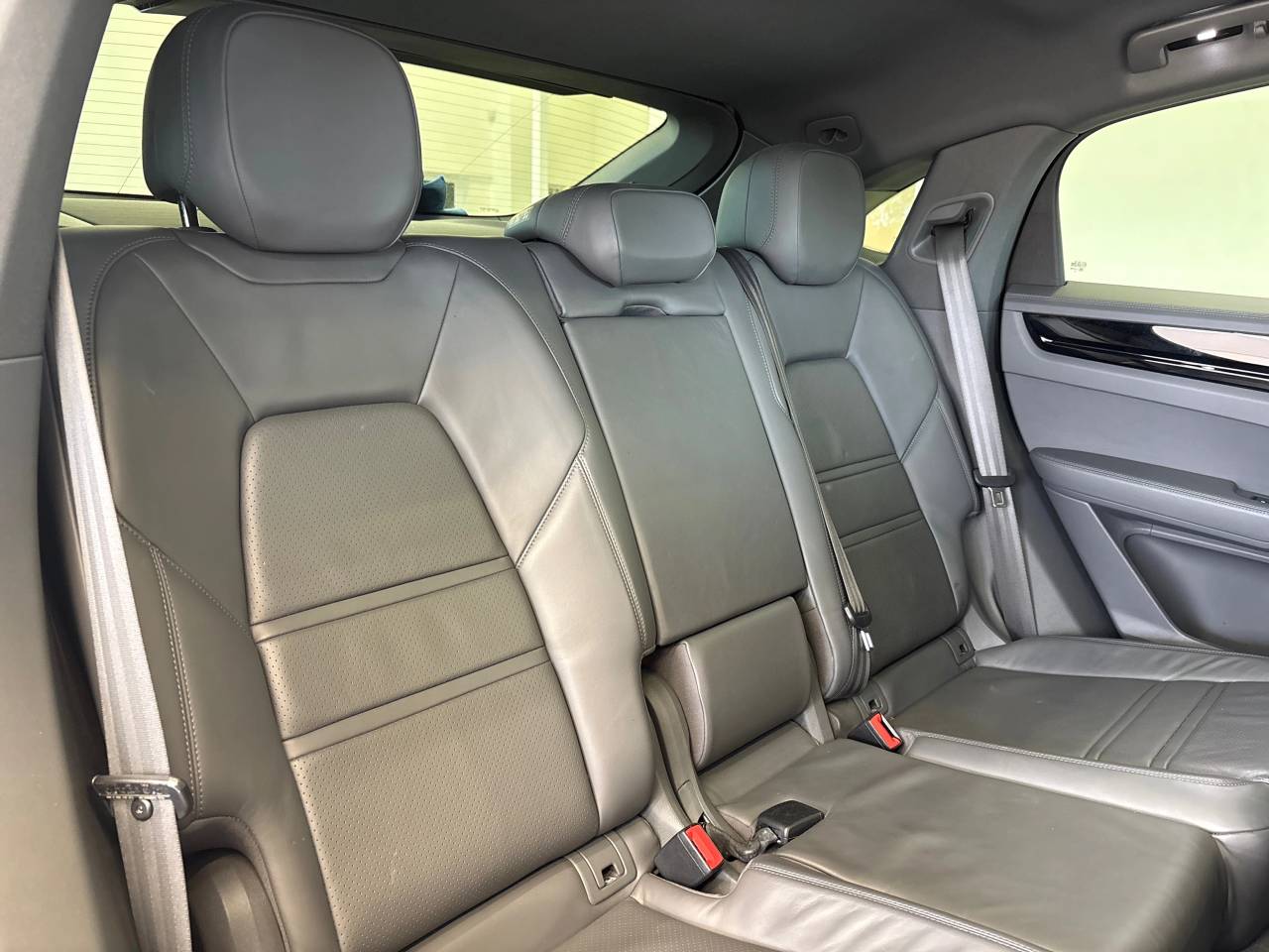 Cayenne V6 S TIPTRONIC (4) image 40