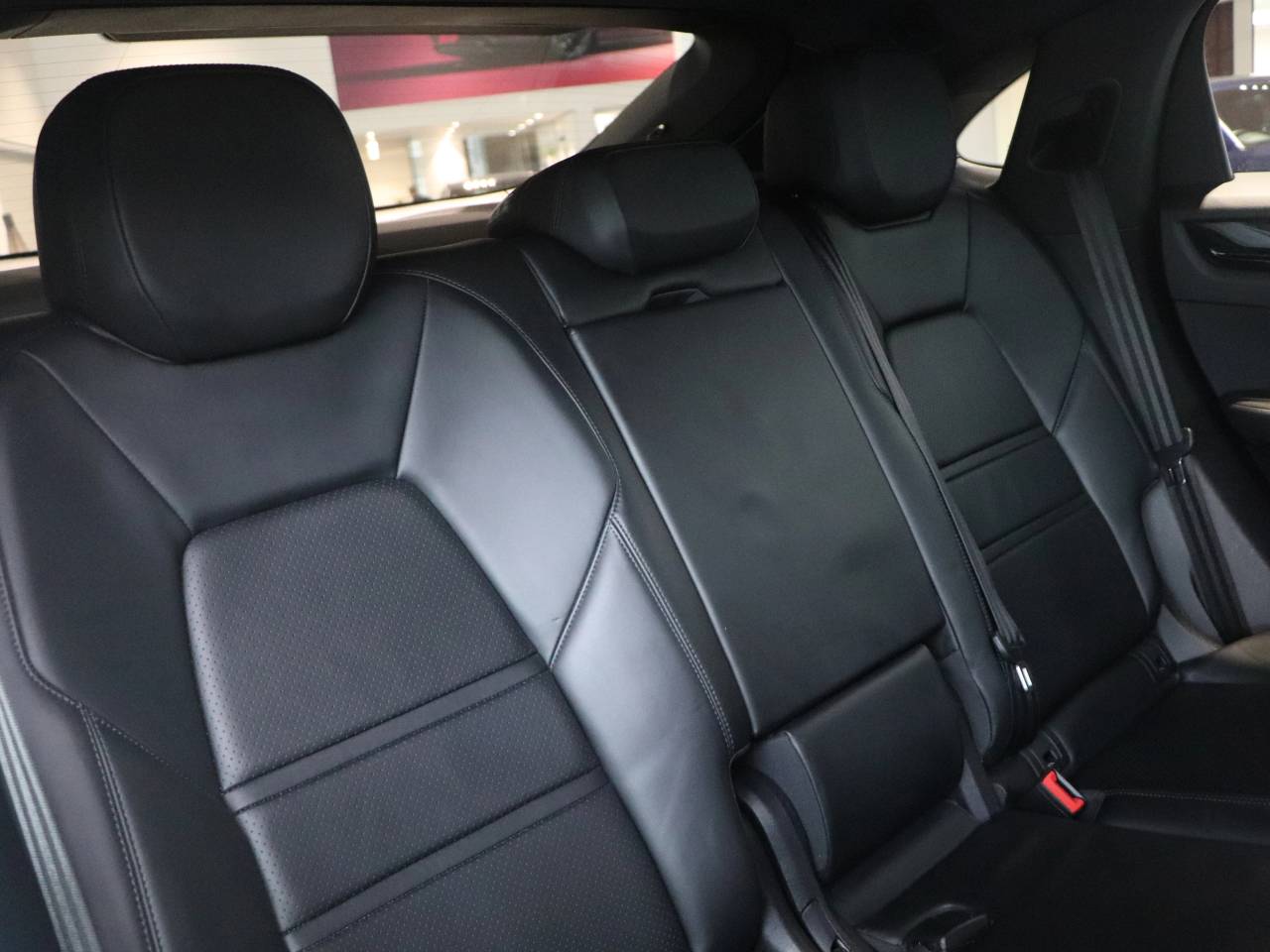 Cayenne V6 S TIPTRONIC (41) image 27