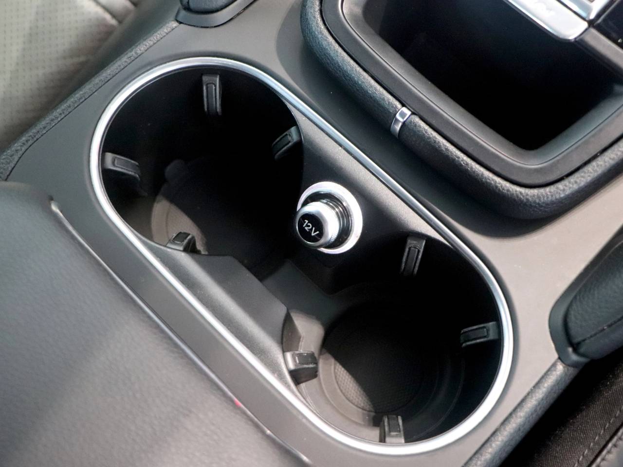 Cayenne V6 S TIPTRONIC (41) image 25