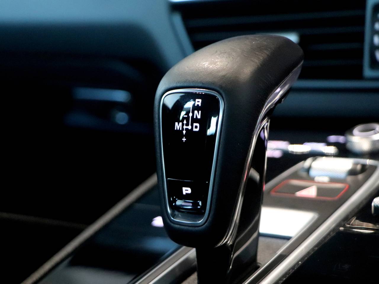 Cayenne V6 S TIPTRONIC (41) image 23