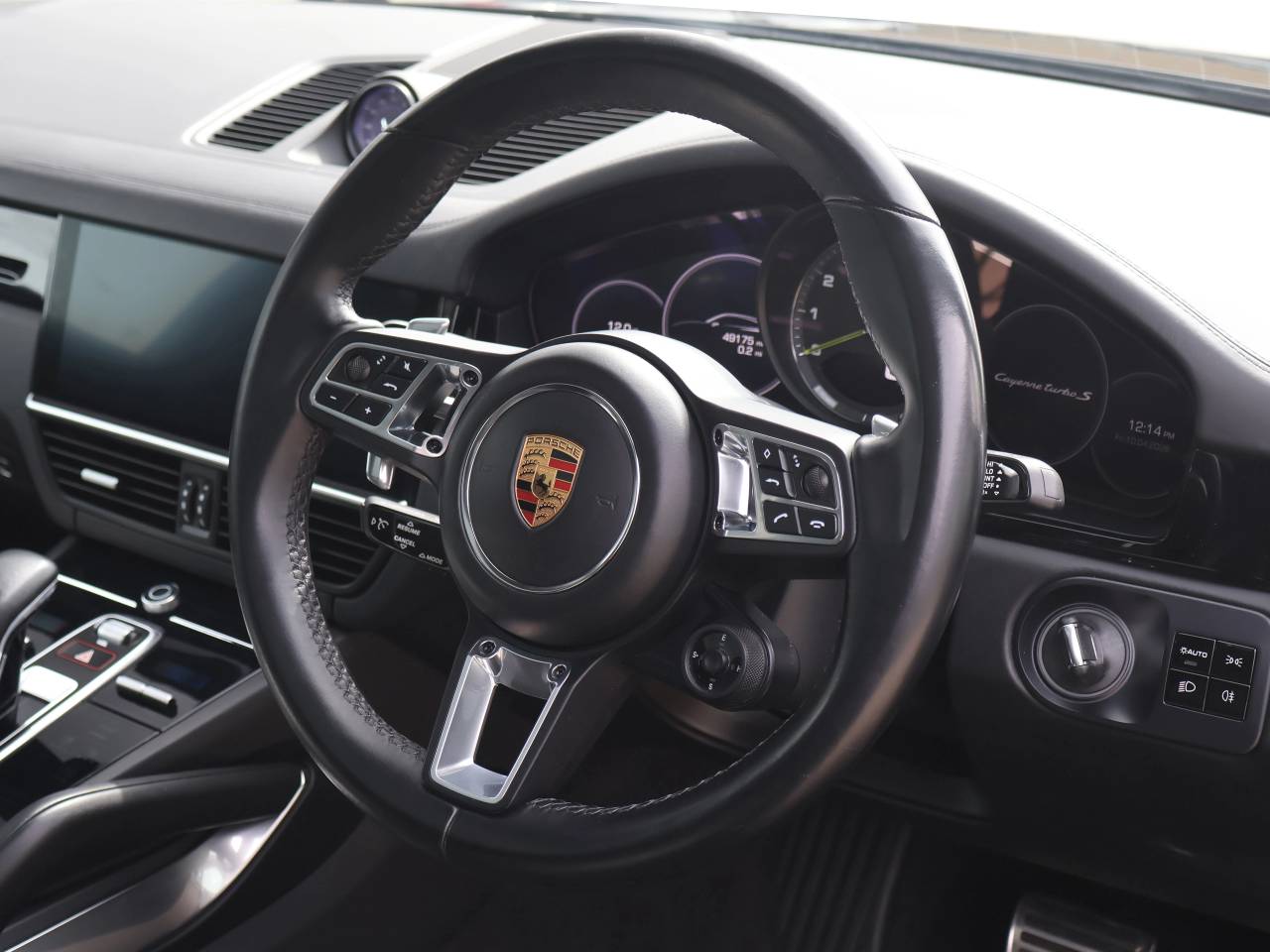 Cayenne TURBO S (5) image 19