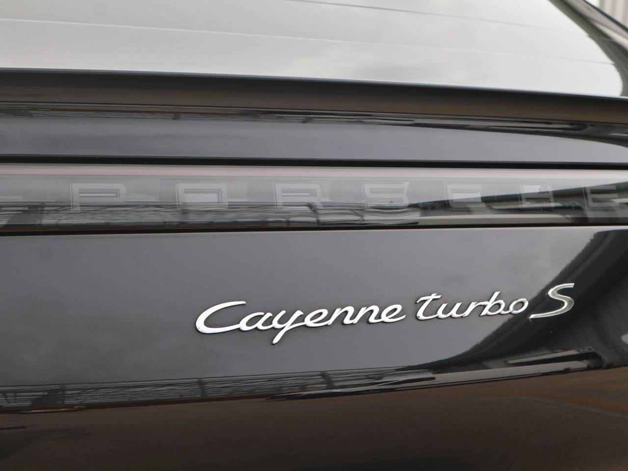 Cayenne TURBO S (5) image 15