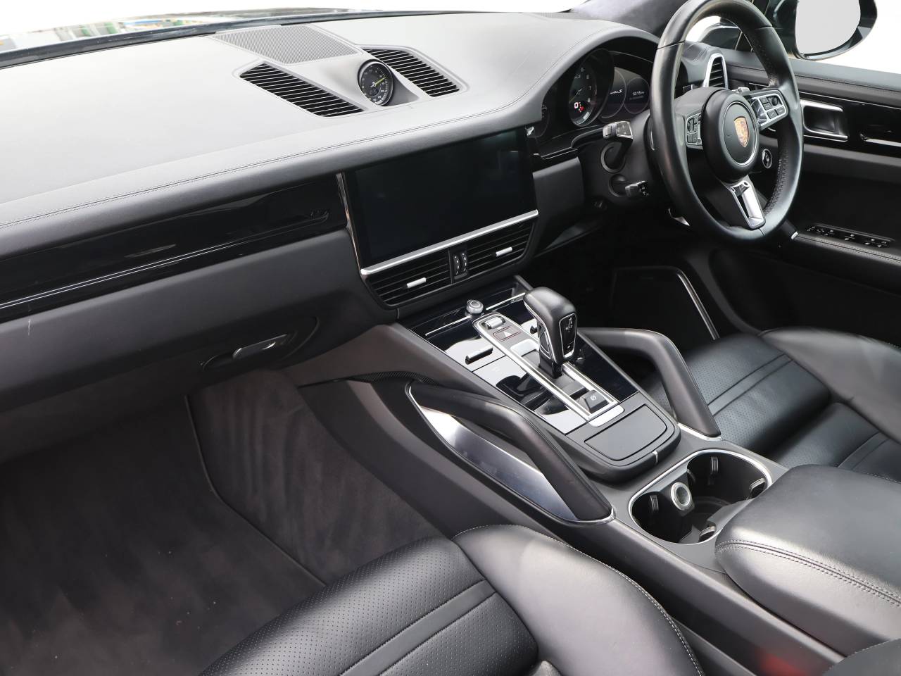 Cayenne TURBO S (5) image 04