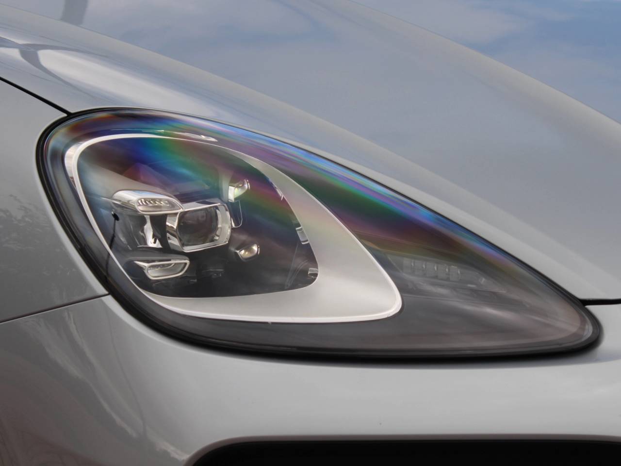 Cayenne V6 (17) image 10