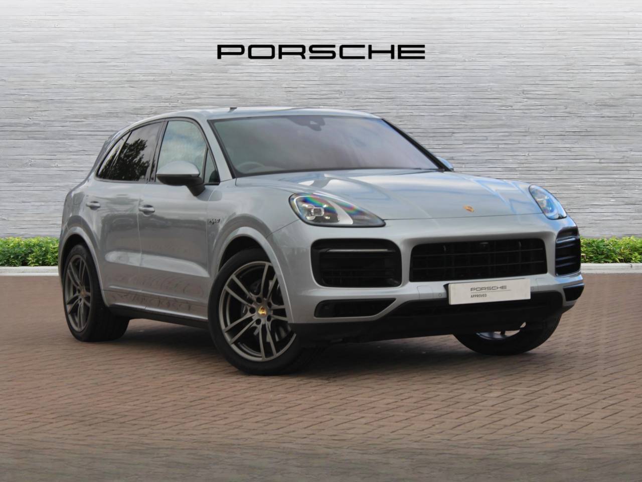 Cayenne V6 (17) image 01