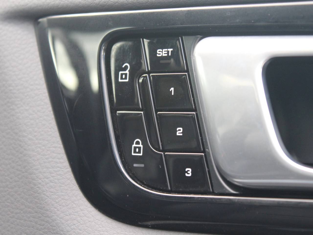 Cayenne V6 (17) image 41