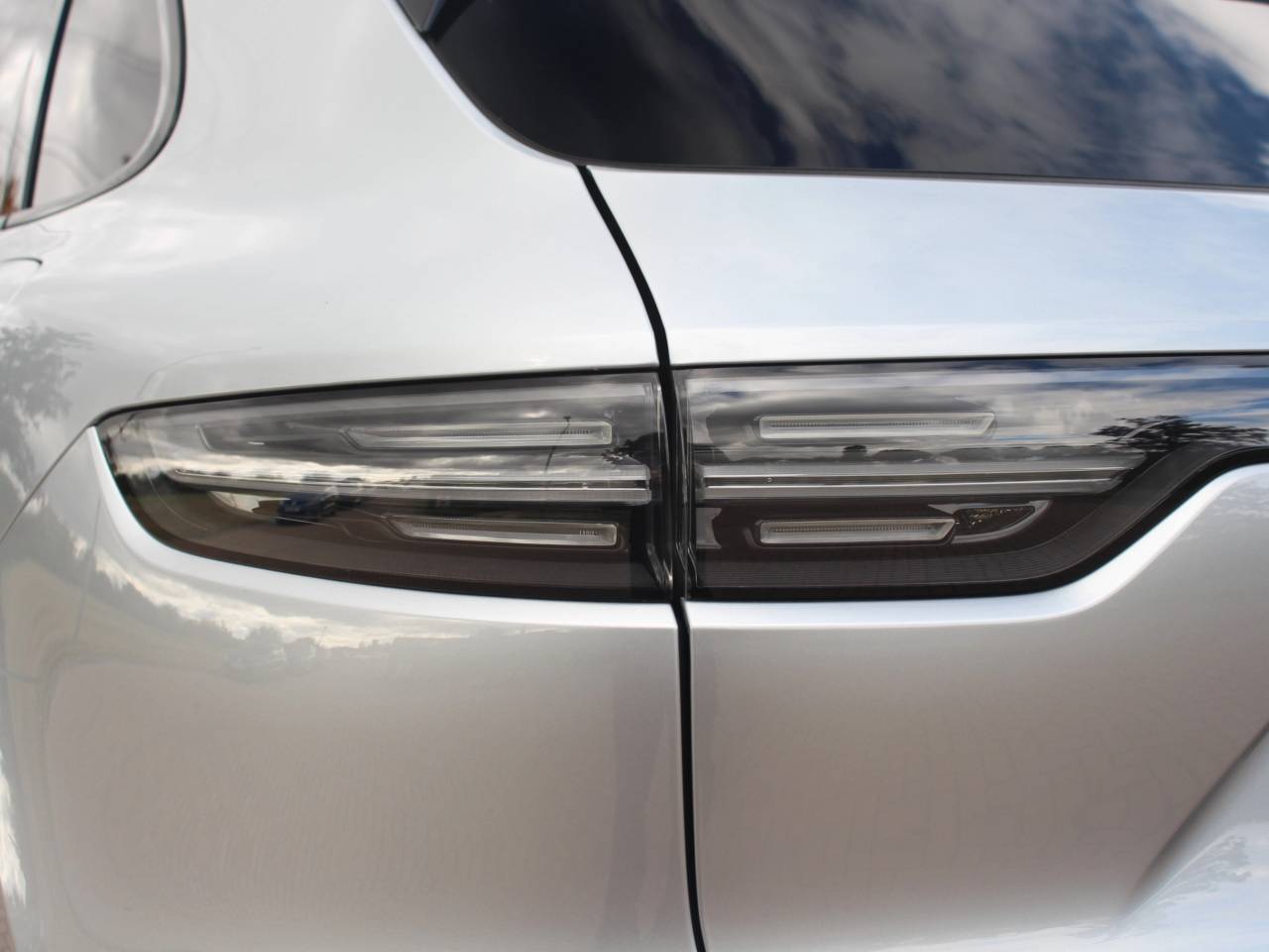 Cayenne V6 (17) image 26