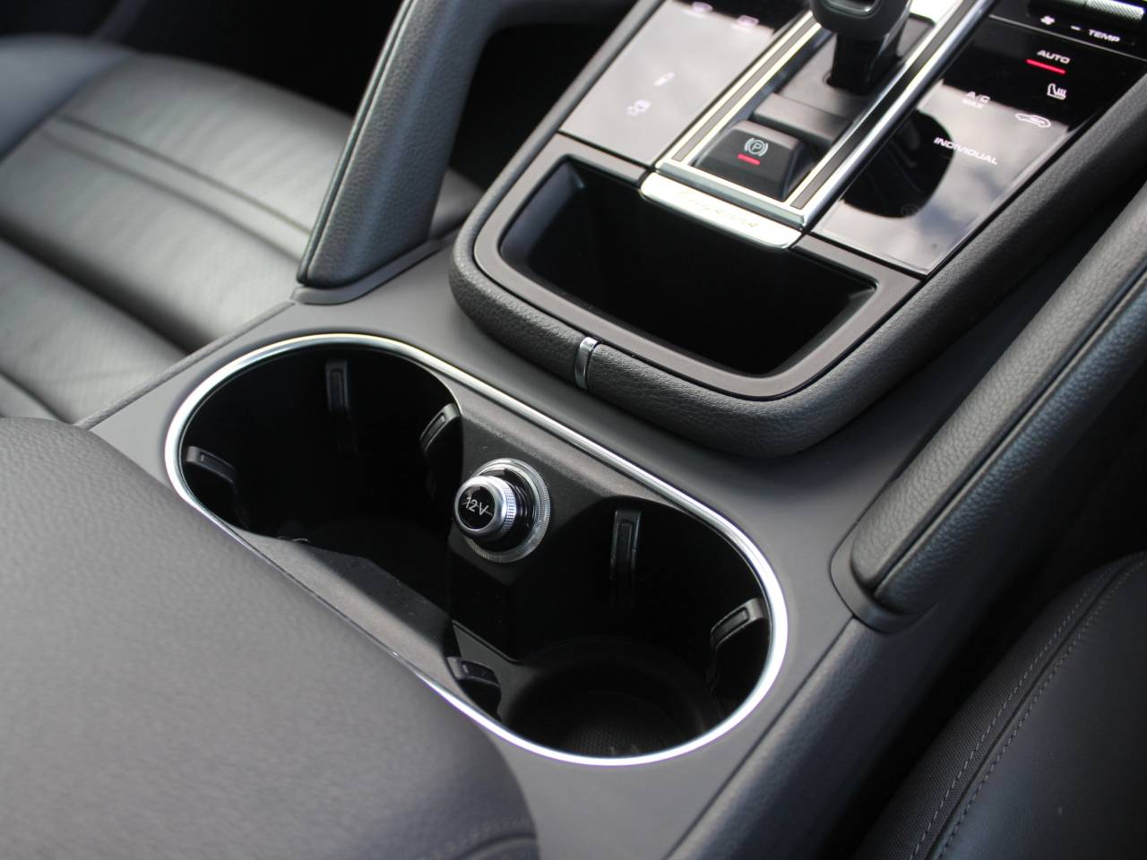 Cayenne V6 (17) image 40