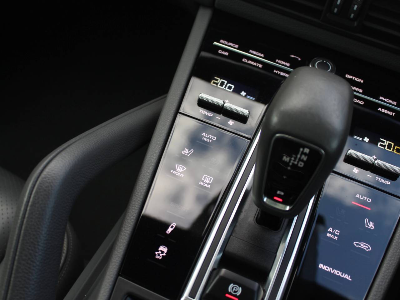 Cayenne V6 (17) image 36