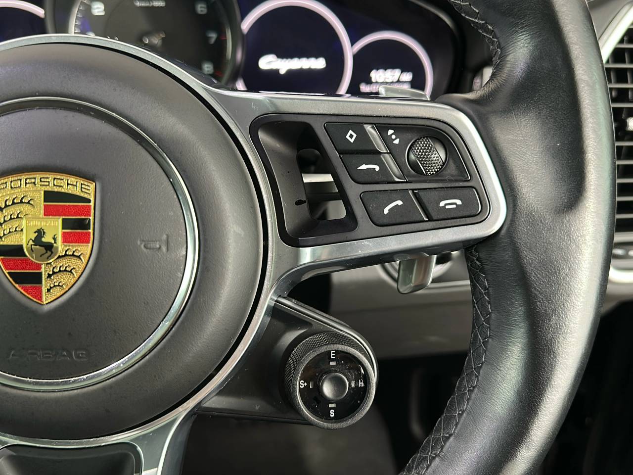 Cayenne V6 (97) image 16