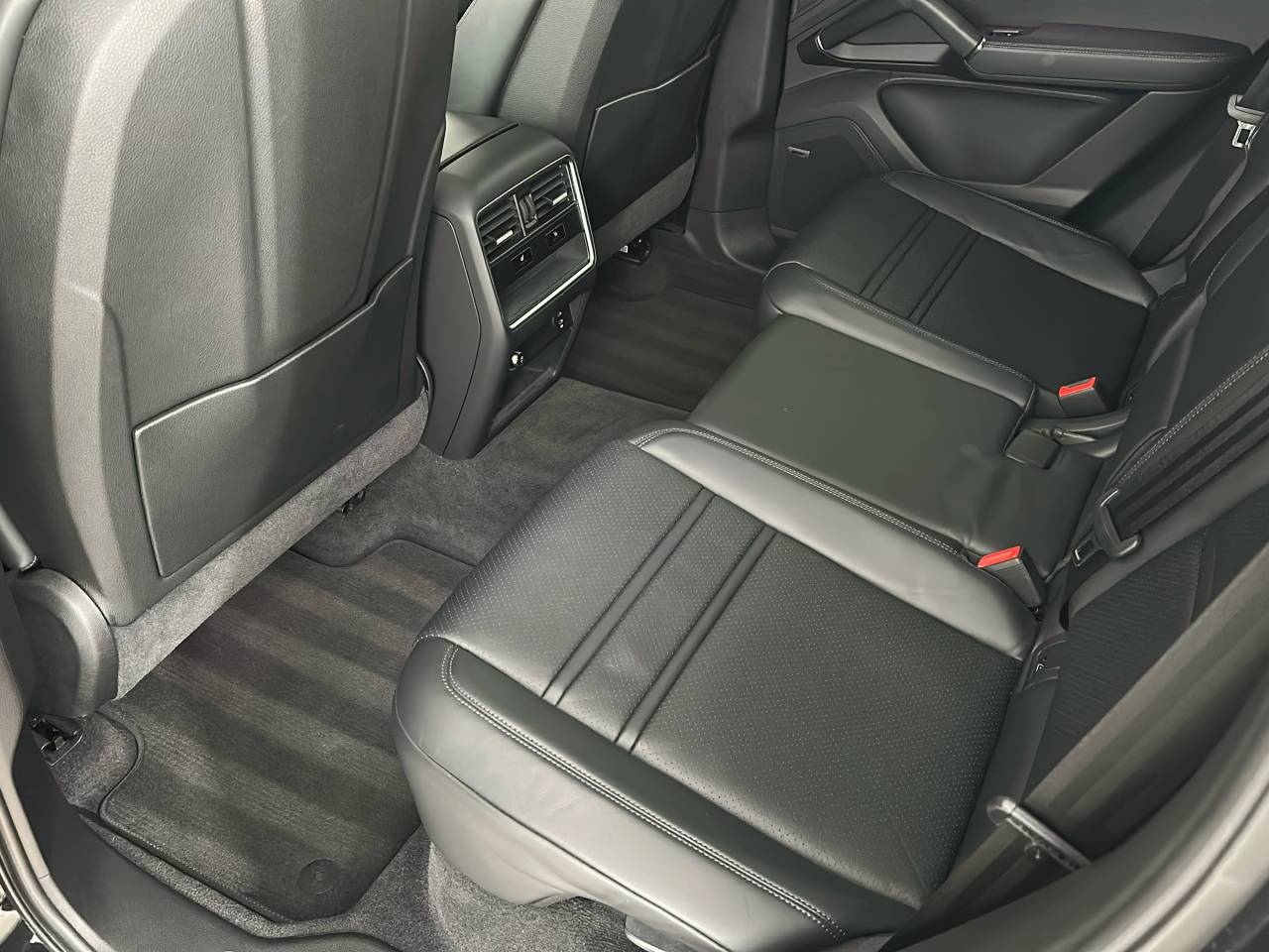 Cayenne V6 (97) image 14