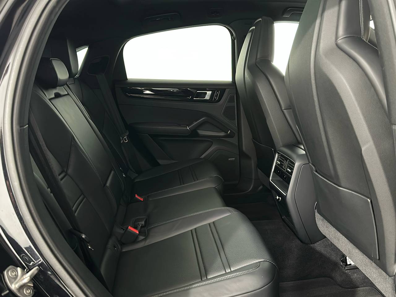 Cayenne V6 (97) image 17
