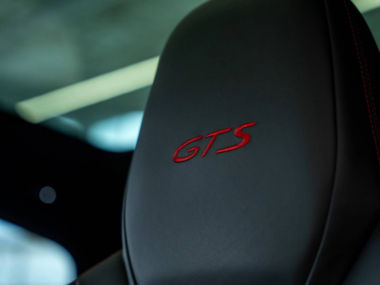 Cayenne GTS TIPTRONIC (2) image 36